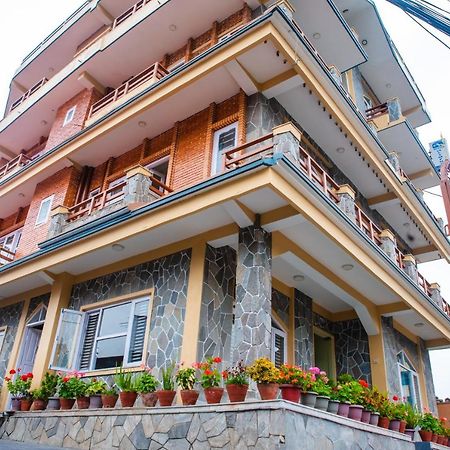 Hotel Olympus Покхара Экстерьер фото