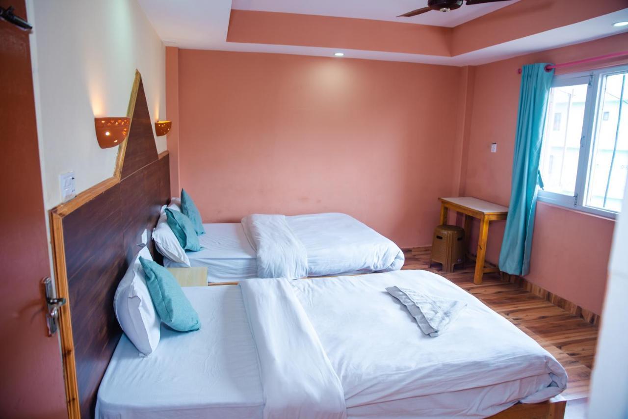 Hotel Olympus Покхара Экстерьер фото