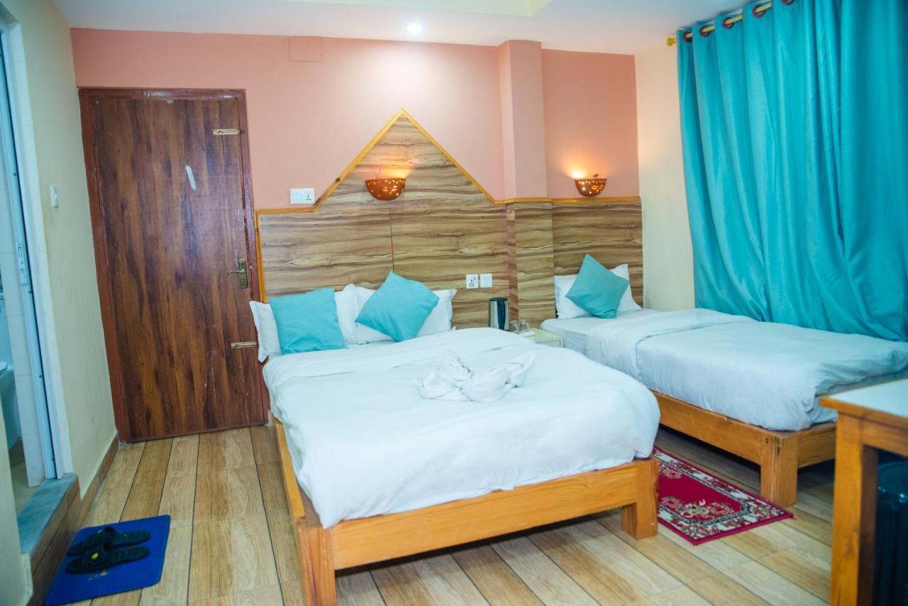 Hotel Olympus Покхара Экстерьер фото